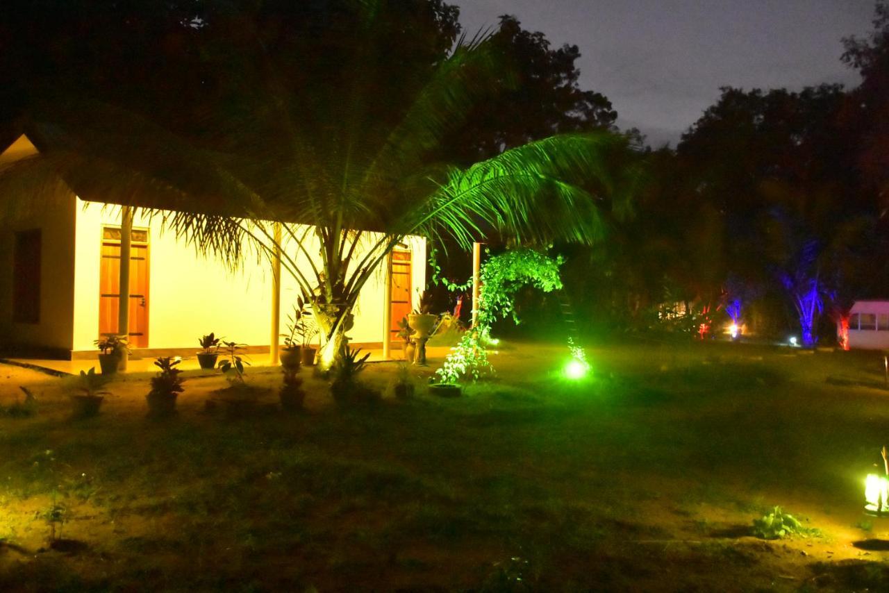 Little Ele Safari Lodge Udawalawe Dış mekan fotoğraf