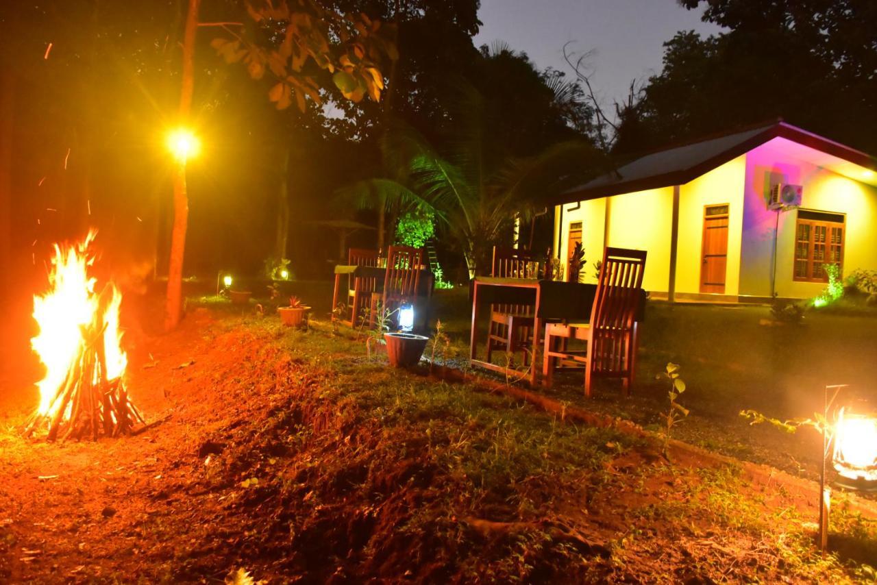 Little Ele Safari Lodge Udawalawe Dış mekan fotoğraf